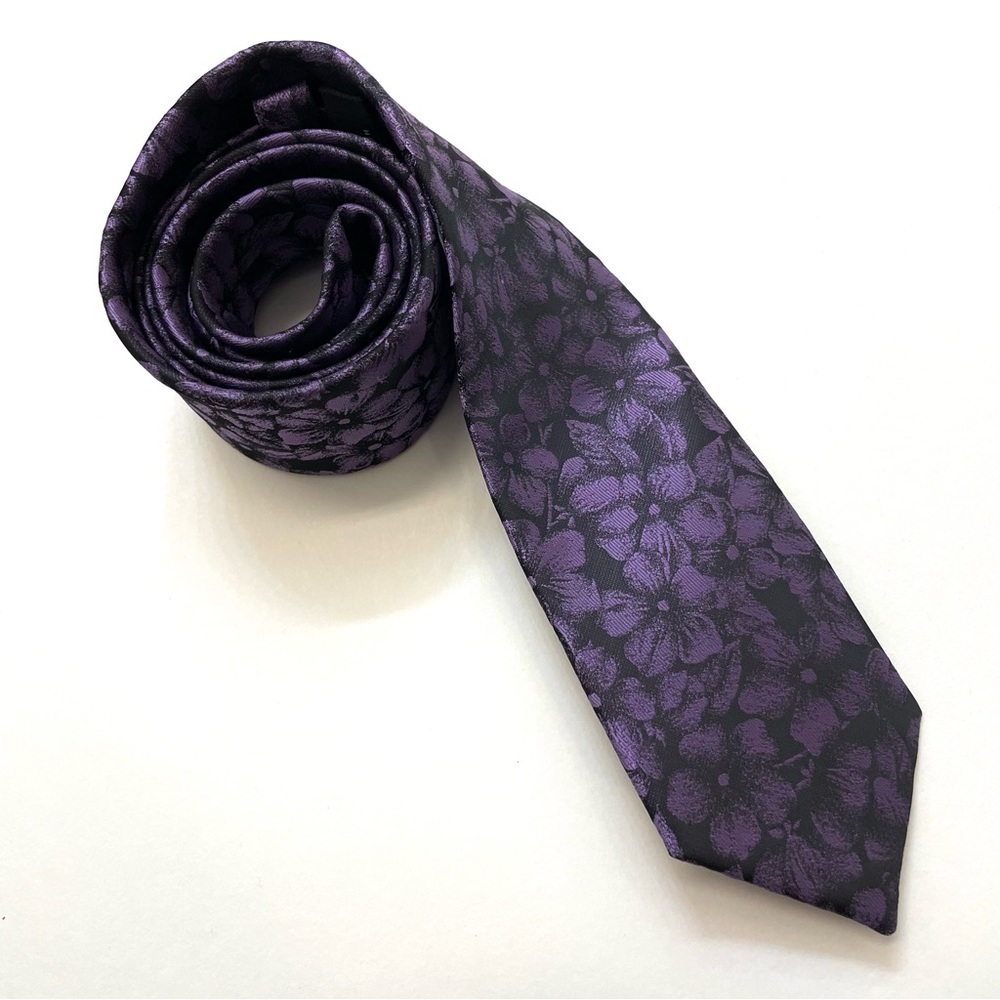 H Halston Purple Floral Extra Long Silk Tie